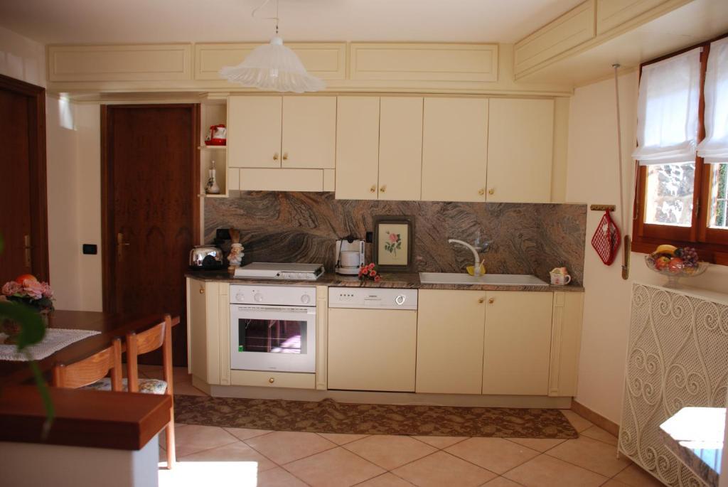 Casa Fantasia Тремеццо Номер фото
